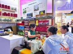 消博会观察：从“参展”到“